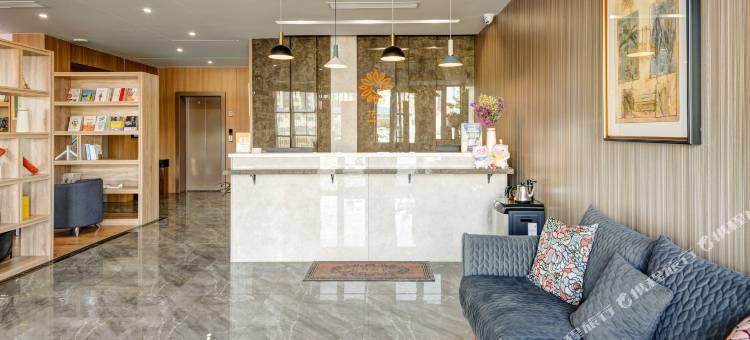 花筑·栖霞曼逸精品酒店(栖霞汽车站店)图片