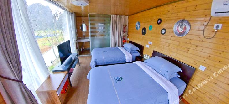 英西峰林·峰林晓镇度假屋图片