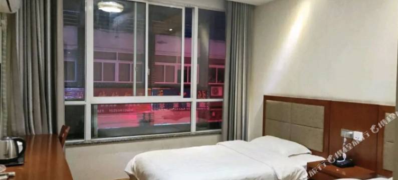 岳西鑫天源宾馆图片