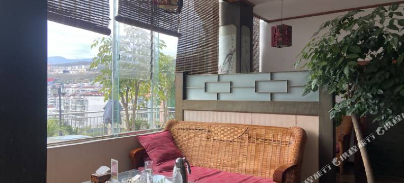 汉源阿咪子民俗大酒店图片