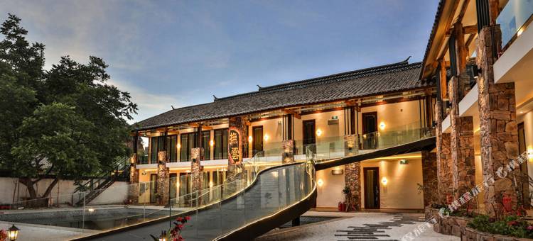 抚云·供氧湖景酒店(泸沽湖店)图片