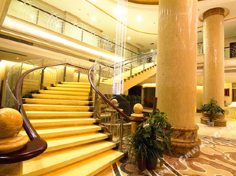 龙胜华美国际大酒店