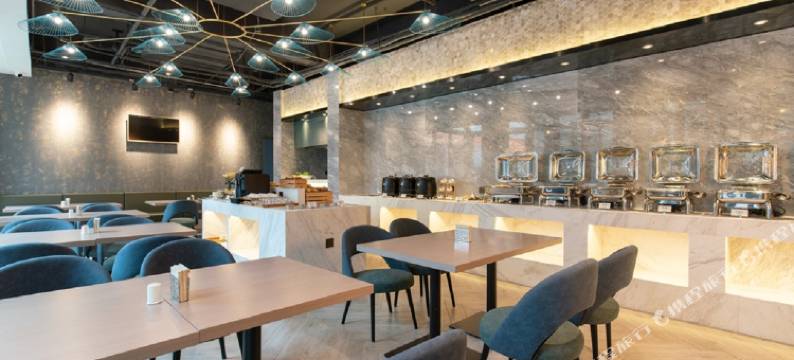 南京江宁竹山路地铁站亚朵酒店图片