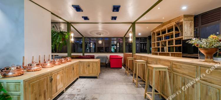南强别院酒店(昆明南屏步行街金马碧鸡坊店)图片