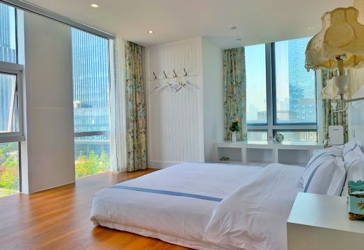 LOVERS HOTEL外景图