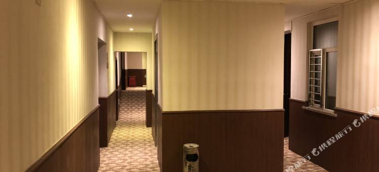 馨之居宾馆(新疆医科大学第二附属医院南湖北路地铁站店)图片