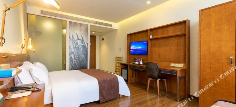 万啡酒店(佛山顺德龙江会展中心店)图片