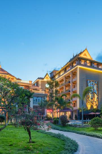 景洪景洪市公安局景哈边防派出所附近酒店