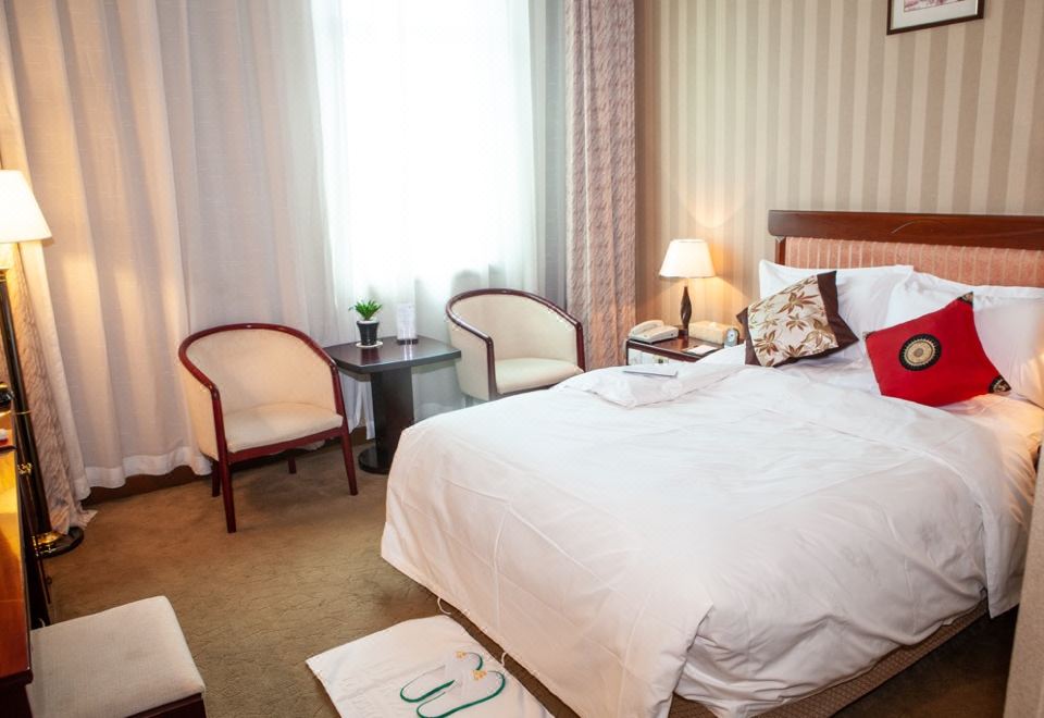 Long Shao Heng Hotel Hotel Overview