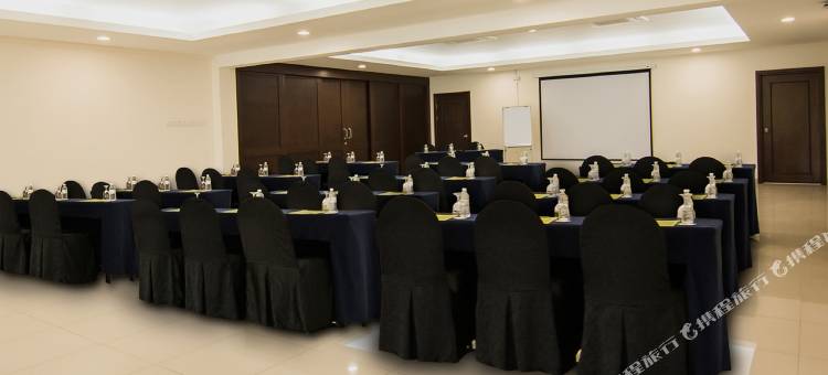 珍拉丁皇家朱兰别墅(Royale Chulan Cherating Villa)图片