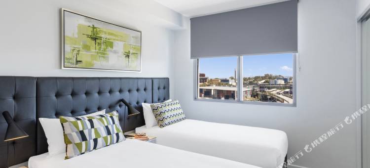 布里斯班乌龙戈巴盛橡套房酒店(Oaks Brisbane Woolloongabba Suites)图片