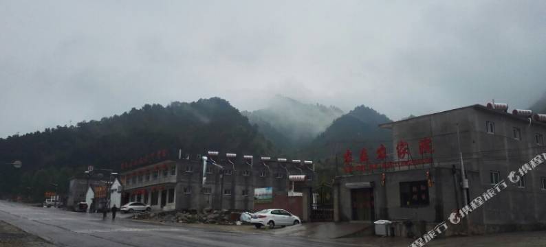 涞源仙府山庄图片