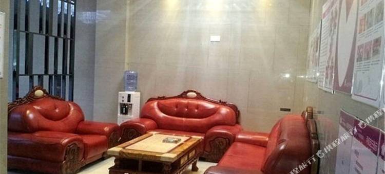 亚丁酒店(宜城襄沙大道店)图片