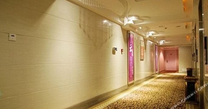 云鼎时尚酒店(雨花亭店)