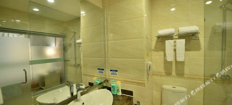 克拉玛依蓝海城市花园酒店图片