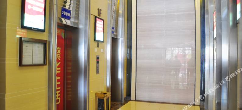 橡日海景公寓(大连高新万达店)图片