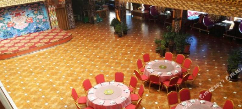 囊谦阿客酒店图片