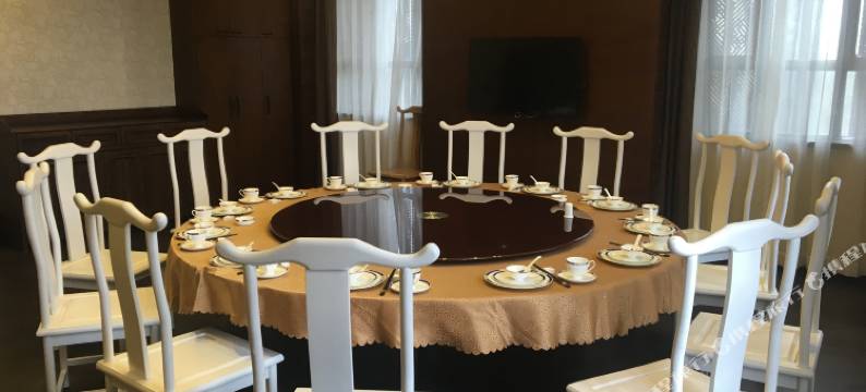 精河孵梦森林精品酒店图片