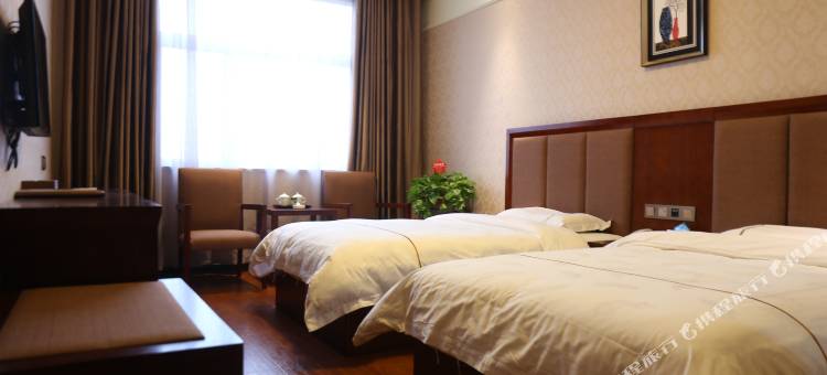 成县顺通物流园酒店图片