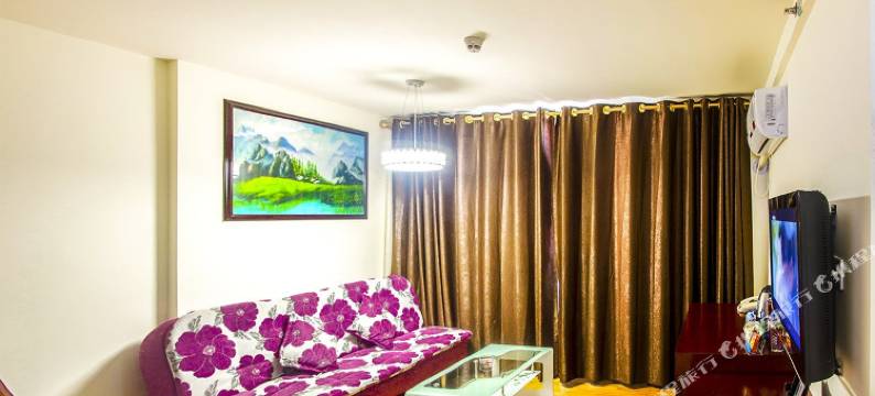 万云假日酒店(萍乡绿荫广场店)图片