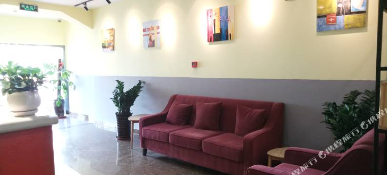 天津玖玖旅馆(滨海高铁站店)图片