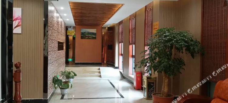 郧西滨河明珠假日酒店图片