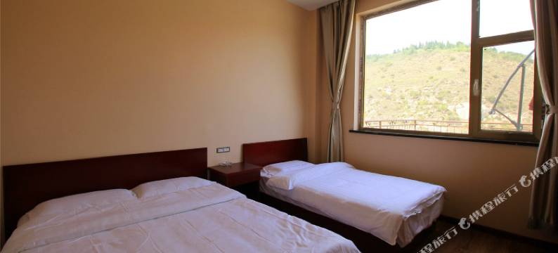 交城牧马人客栈图片