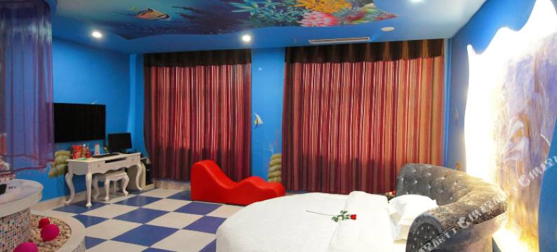 长垣8090优品主题酒店(火车站店)图片