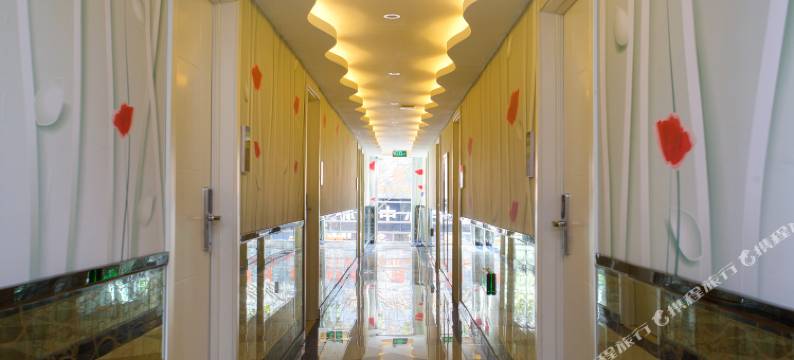 上海舒颖旅馆(城中路上海大学店)图片