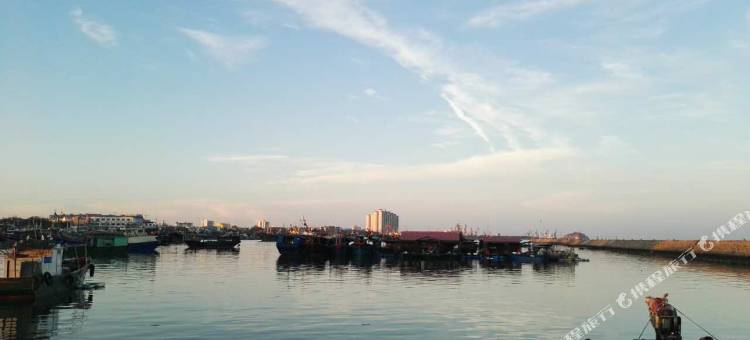 东方东屋一线海景度假公寓图片