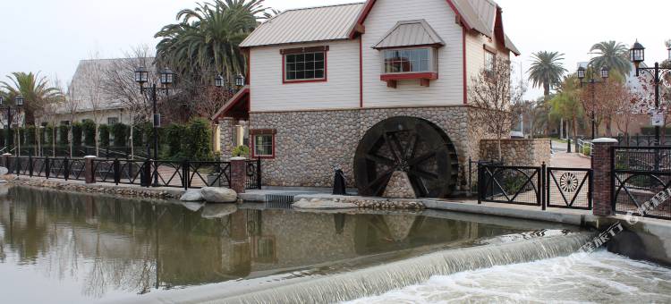 贝克斯菲尔德万豪SpringHill酒店(SpringHill Suites Bakersfield)图片