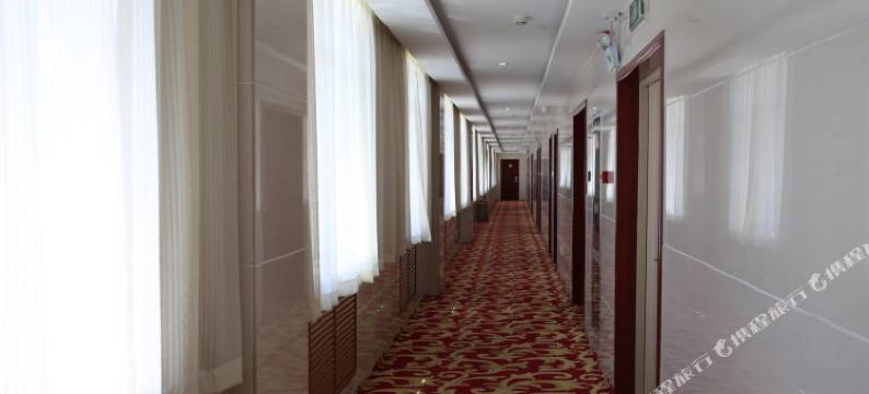 格尔木寰宇酒店图片