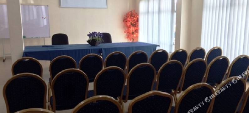 默迪卡套房酒店(Merdeka Suites Hotel)图片