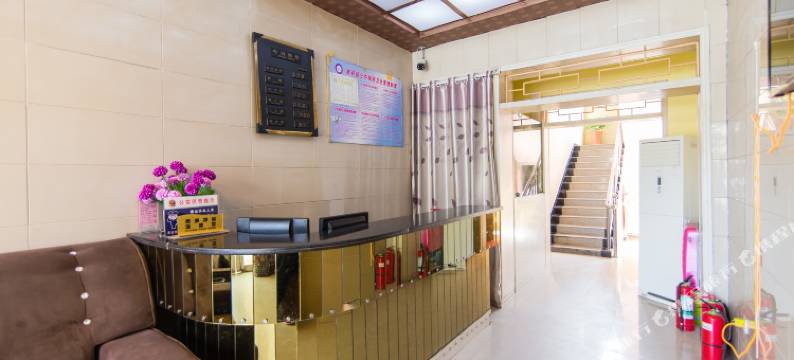 南召现代宾馆图片