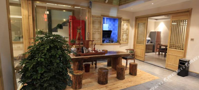 凤凰烟雨亭江景客栈图片