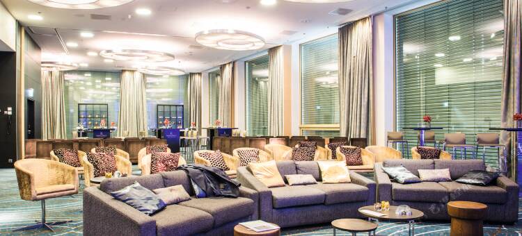 苏黎世大厦万丽酒店(Renaissance Zurich Tower Hotel)图片