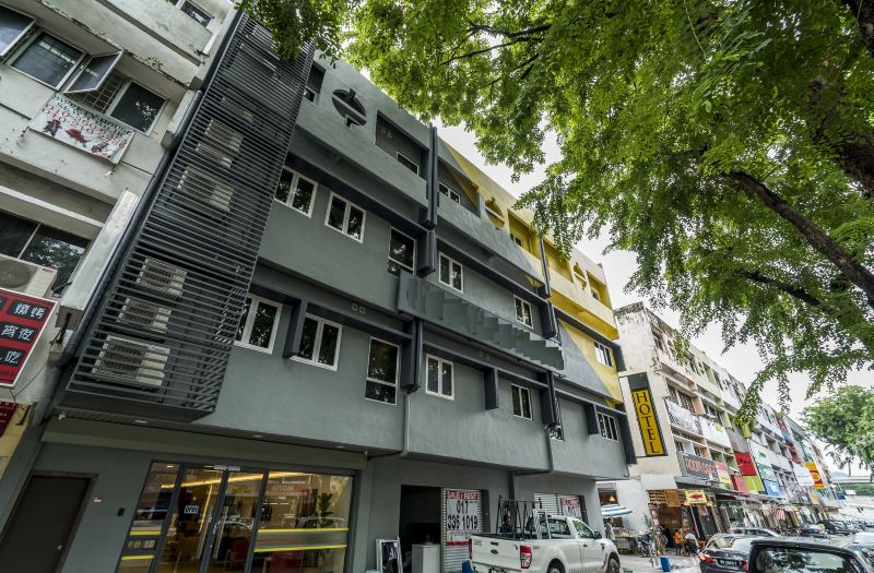 city luggage taman maluri