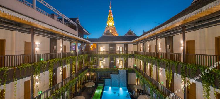 西双版纳塔东36间度假酒店图片