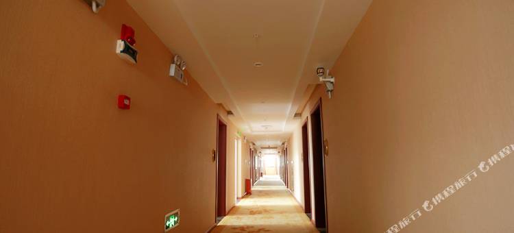 勐腊博识达酒店(勐仑店)图片