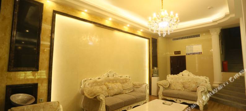 家里人酒店图片