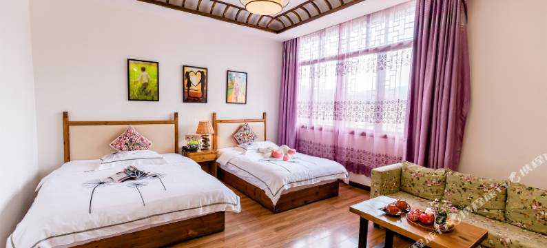 凤鸣山居·水墨江南主题酒店(宏村景区外店)图片