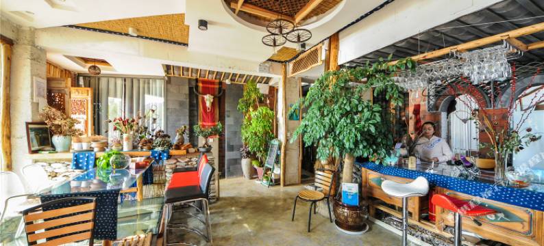 阳光童画·丨民俗风韵丨270°露台海景设计师美宿(双廊洱海店)图片