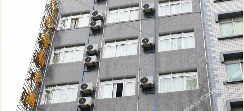 威信巴黎春天酒店图片