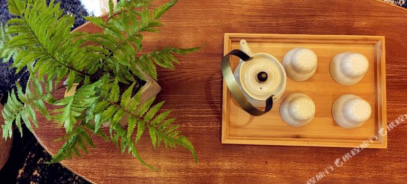 沿线民宿(成都吉华路店)图片