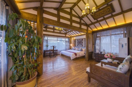 花筑·丽江古城北门千里走单骑云居客栈