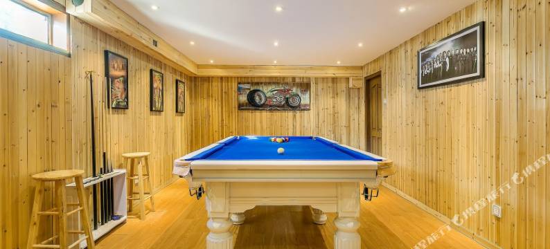 北京脸谱轰趴馆图片