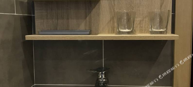 舟山蟑螂恶霸公寓图片