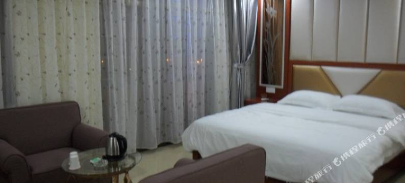 东兴太康商务酒店图片