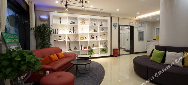 怡莱精品酒店(昆明春城路火车站店)图片