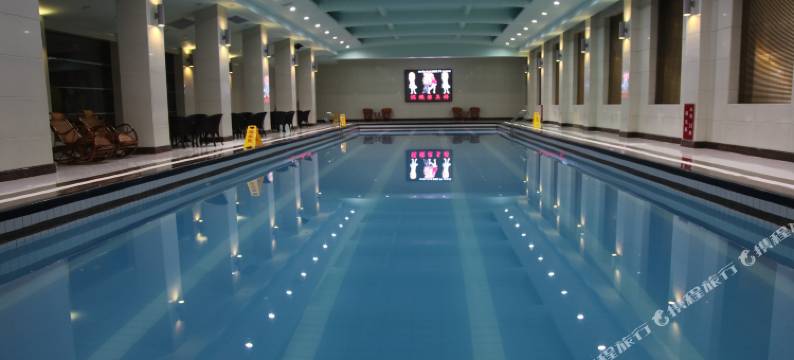 绥中宏跃大酒店图片